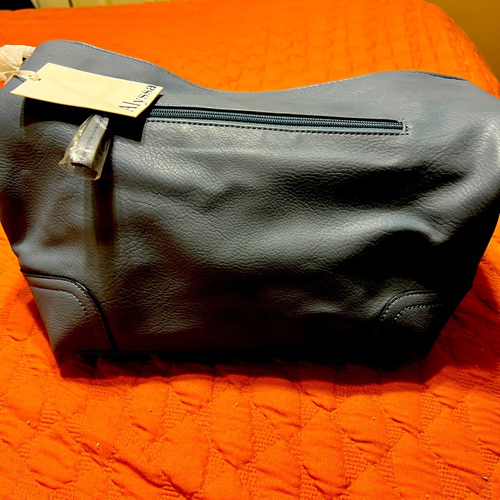 Black satchel 3-n-1 reduced Tote shoulder bag crossbody